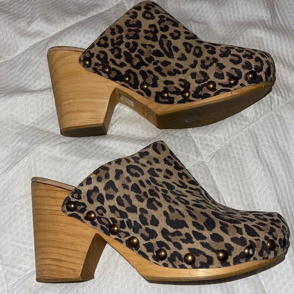 Free People Shoes - Free People Platform Clogs